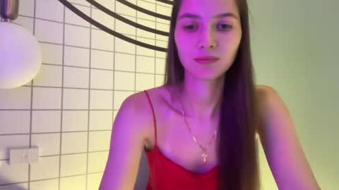 Snapshot of meralynn chatting on June 18, 2026, 1:26 pm LEVA online show from June 18, 2026, 1:26 pm