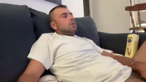 Mercedes190d online show from February 26, 2026, 5:06 am