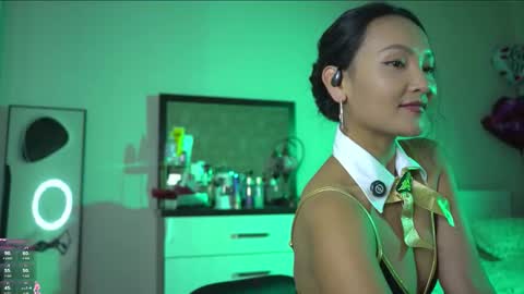 Snapshot of mercedesss_8 chatting on November 25, 2025, 10:59 am Next show on 03 Dec online show from November 25, 2025, 10:59 am