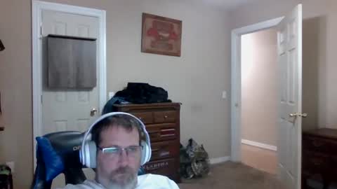 mercer1977 online show from October 22, 2025, 10:31 pm