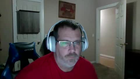 mercer1977 online show from October 31, 2025, 11:28 pm