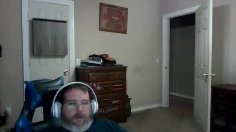 mercer1977 online show from January 5, 2026, 5:27 pm