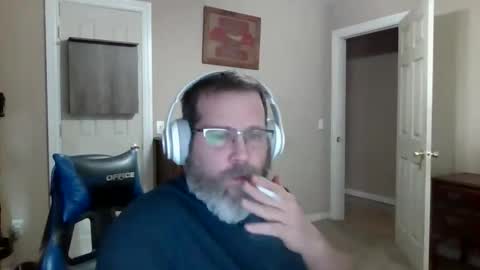 mercer1977 online show from February 8, 2026, 9:07 pm