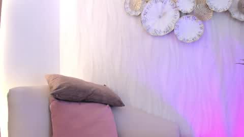 Snapshot of meredit_lane chatting on July 14, 2026, 6:35 pm online show from July 14, 2026, 6:35 pm