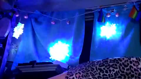 Snapshot of merelyalover chatting on January 27, 2025, 8:51 am gurlnips online show from January 27, 2025, 8:51 am