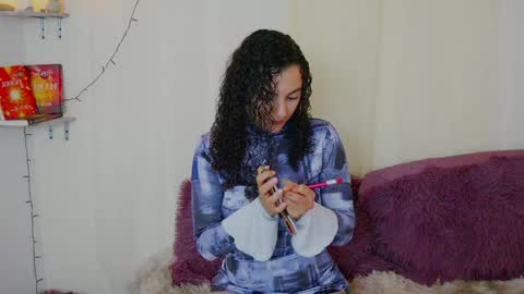 Merida Bell online show from January 14, 2025, 4:57 am