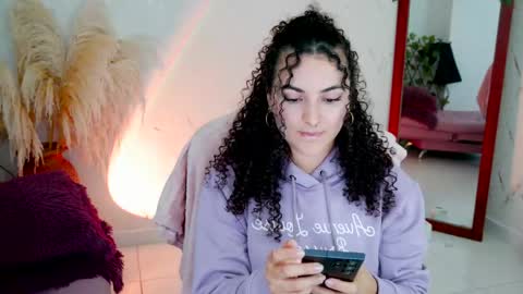 Merida Bell online show from April 2, 2026, 11:35 pm