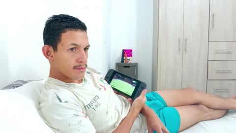 MeridandWither online show from September 16, 2025, 12:06 pm