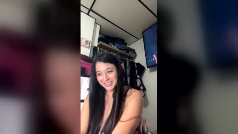 Snapshot of meridastonex chatting on May 15, 2026, 11:12 pm Merida online show from May 15, 2026, 11:12 pm
