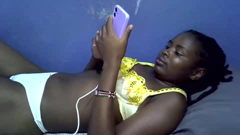 merlin_queen online show from December 14, 2025, 2:55 pm