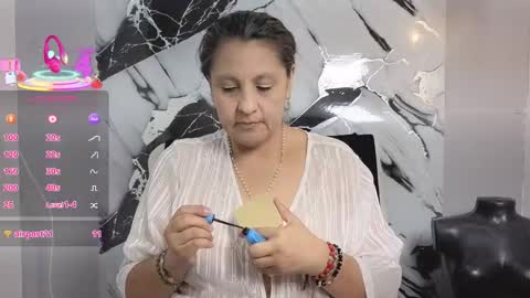 Snapshot of merlyna_goldens chatting on September 13, 2025, 12:43 am My next birthday is December 11th. online show from September 13, 2025, 12:43 am
