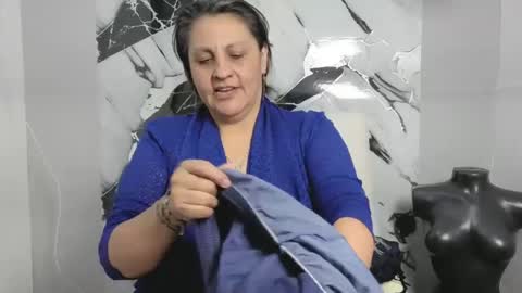 Snapshot of merlyna_goldens chatting on September 27, 2025, 12:48 am My next birthday is December 11th. online show from September 27, 2025, 12:48 am
