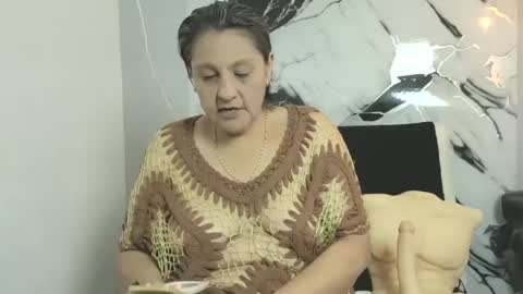 Snapshot of merlyna_goldens chatting on October 12, 2025, 12:31 am My next birthday is December 11th. online show from October 12, 2025, 12:31 am