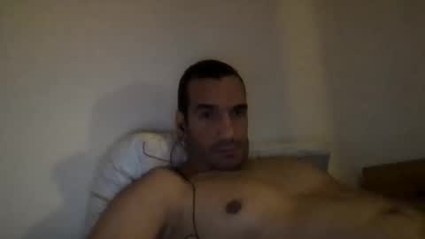 meroll3 online show from November 19, 2025, 3:56 pm