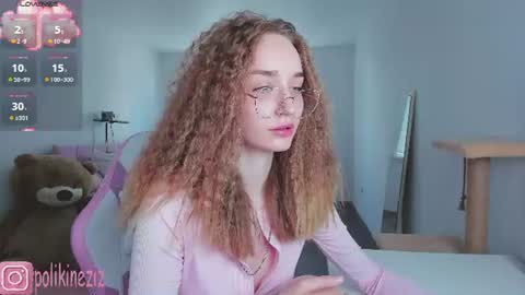 Snapshot of merryl_clark chatting on June 28, 2026, 12:22 pm Sara online show from June 28, 2026, 12:22 pm