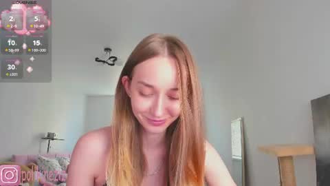Snapshot of merryl_clark chatting on July 18, 2026, 1:59 pm Sara online show from July 18, 2026, 1:59 pm