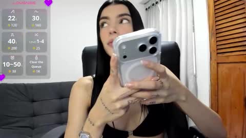 Mery Summer online show from November 28, 2025, 7:05 pm