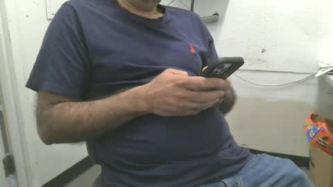 Snapshot of metter26 chatting on June 15, 2026, 12:07 pm atx guy online show from June 15, 2026, 12:07 pm