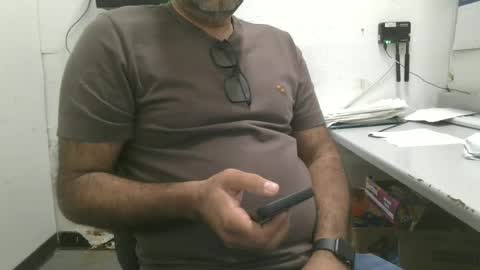 Snapshot of metter26 chatting on June 17, 2026, 3:35 pm atx guy online show from June 17, 2026, 3:35 pm