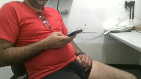 Snapshot of metter26 chatting on June 29, 2026, 10:37 am atx guy online show from June 29, 2026, 10:37 am