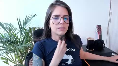 Meurif online show from October 25, 2025, 1:18 pm