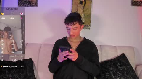 Snapshot of mhatias_ chatting on July 2, 2026, 3:06 am MATHIAS online show from July 2, 2026, 3:06 am