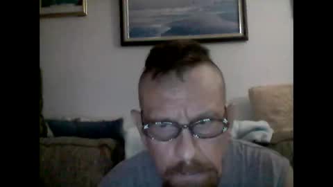 Snapshot of mhitch924 chatting on May 28, 2026, 1:36 am mhitch924 online show from May 28, 2026, 1:36 am