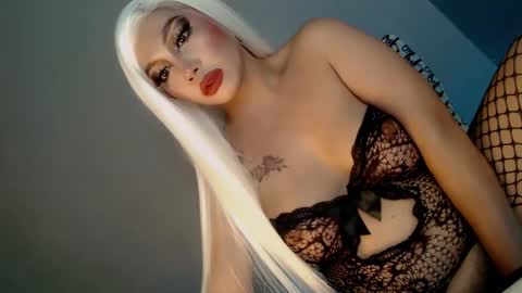 Snapshot of mi_amor18 chatting on March 1, 2025, 9:51 am Hera online show from March 1, 2025, 9:51 am