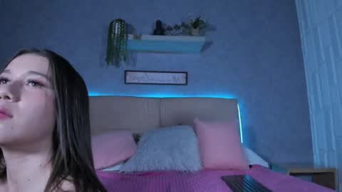 Mia1blaze online show from March 14, 2026, 3:23 am