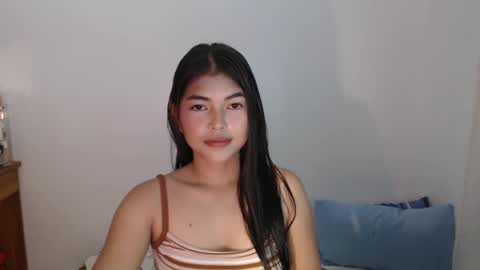 mia online show from February 7, 2025, 4:59 am