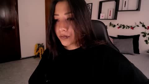 Snapshot of mia_112022 chatting on October 20, 2025, 12:38 pm Mia zoe online show from October 20, 2025, 12:38 pm