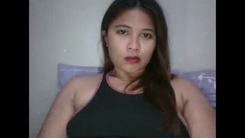 Snapshot of mia_bella04 chatting on January 12, 2025, 1:53 am mia_bella04 online show from January 12, 2025, 1:53 am