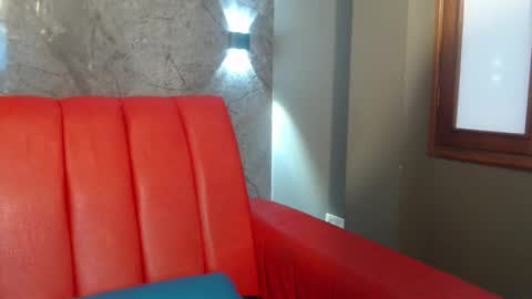 Mia online show from March 24, 2026, 10:26 pm