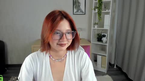 mia_e1fie online show from June 22, 2026, 12:56 am