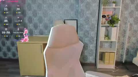 mia_e1fie online show from July 23, 2026, 12:57 am