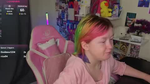 Snapshot of mia_ferd chatting on July 13, 2026, 3:09 am Mia online show from July 13, 2026, 3:09 am