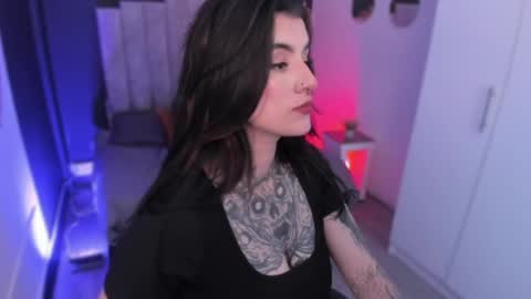 Val  online show from April 18, 2026, 7:29 pm