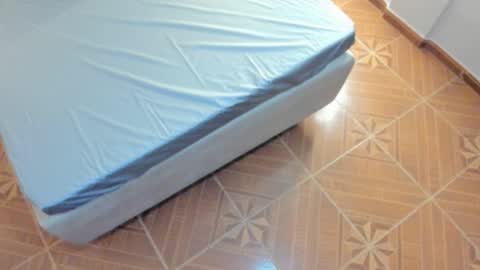 Snapshot of mia_kisses2 chatting on February 3, 2026, 2:32 am Mia online show from February 3, 2026, 2:32 am