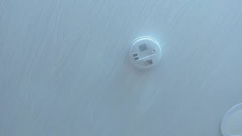 Mia online show from March 30, 2026, 2:01 am