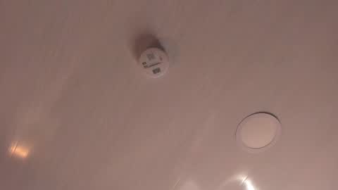 Mia online show from April 11, 2026, 3:00 am