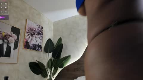 mia_lacy online show from February 26, 2025, 10:53 pm