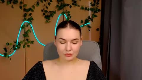 mia_lemm online show from May 11, 2026, 6:30 am