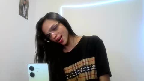 Snapshot of mia_lucy_21 chatting on October 16, 2025, 1:45 pm mia lucy 21 online show from October 16, 2025, 1:45 pm