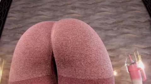 Snapshot of mia_luxor chatting on April 1, 2026, 1:41 pm mia_luxor online show from April 1, 2026, 1:41 pm