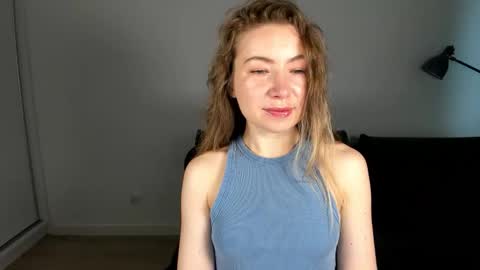 Mia online show from February 21, 2026, 7:31 am