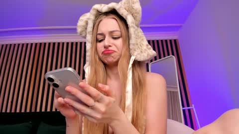 Mia here Appreciate your support online show from January 31, 2025, 3:22 pm