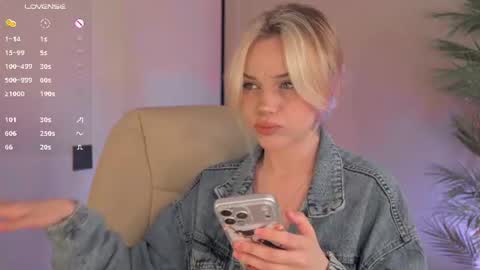 Snapshot of mia_milagros chatting on July 8, 2026, 2:49 am mia_milagros online show from July 8, 2026, 2:49 am