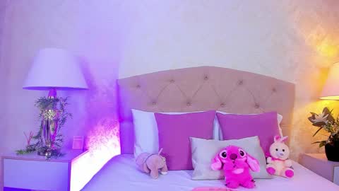 Snapshot of mia_montess chatting on March 11, 2026, 12:22 pm mia montess online show from March 11, 2026, 12:22 pm
