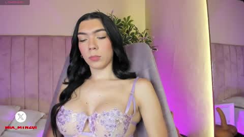 Snapshot of mia_mtnz02 chatting on April 24, 2026, 12:02 am mia_mtnz02 online show from April 24, 2026, 12:02 am