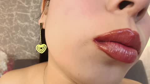 Mia Roux online show from January 21, 2025, 12:36 am